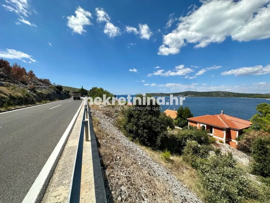 prodaja - kuća - šparadići - prvi red do mora - 364m2 + garaža - slika 9
