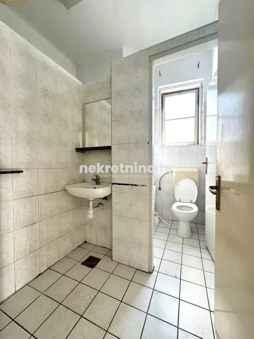 prodaja - poslovni prostor - križevci - centar - 245m2 - slika 11