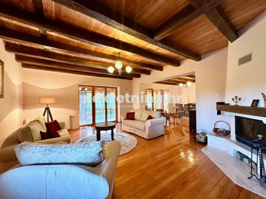 prodaja - samostojeća ladanjska vila / kuća - podgarić - 380m2 - slika 12