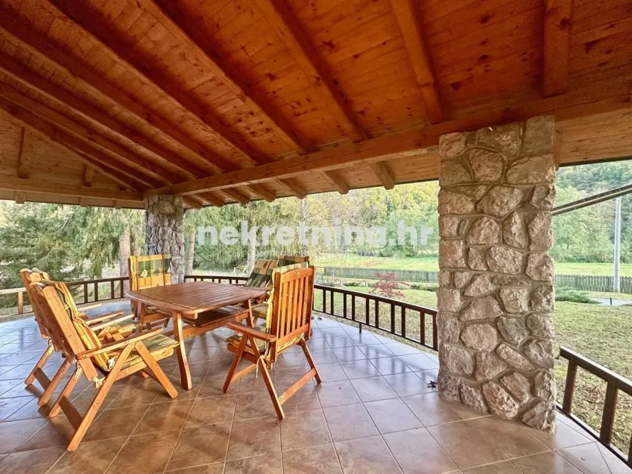 prodaja - samostojeća ladanjska vila / kuća - podgarić - 380m2 - slika 16