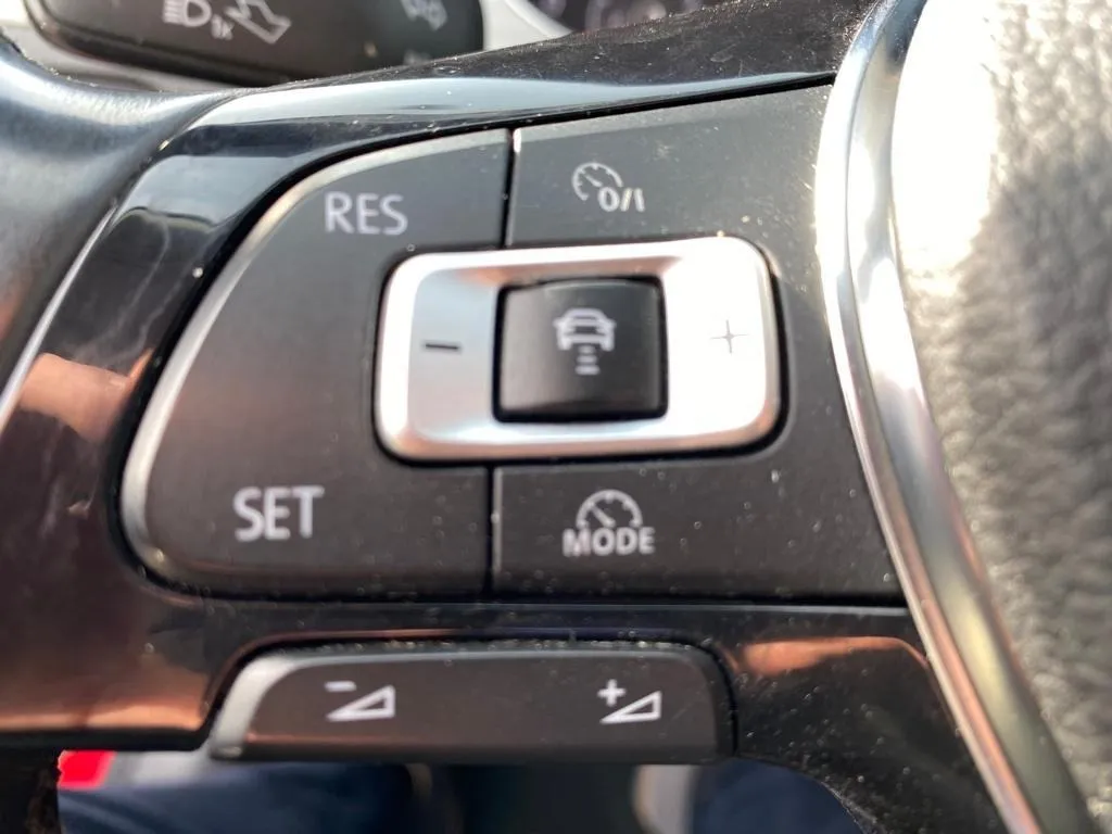 vw golf 7 1,6 tdi dsg, navi, park. senzori, tempomat, 4x garancija! - slika 22