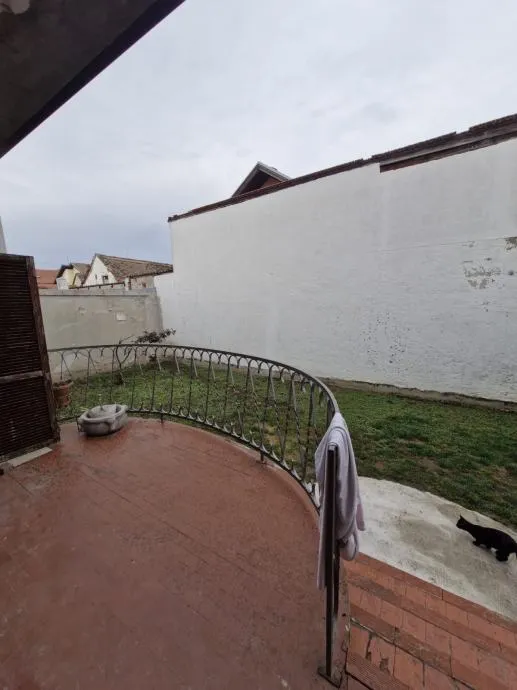 kuća: vinkovci, centar, katnica, 250.00 m2 - slika 6