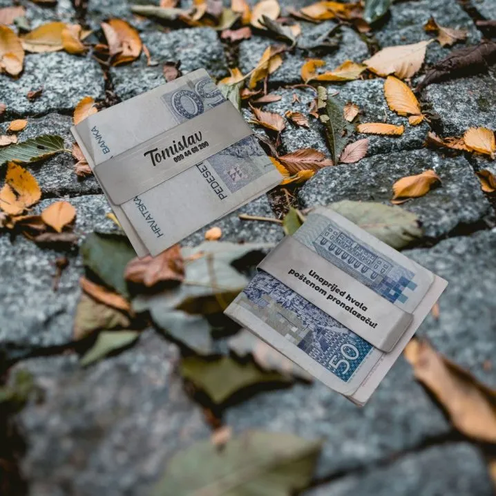 Personalizirana kopča / držač za novčanice - Osijek