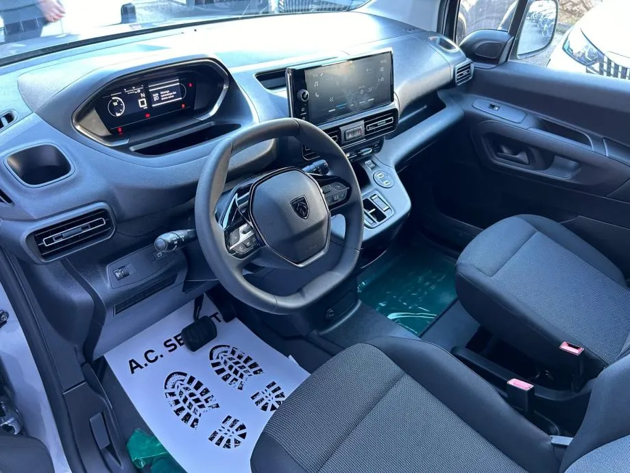 peugeot partner l2 cabin crew 1.5 bluehdi 130 eat8 - kamera!! - slika 8