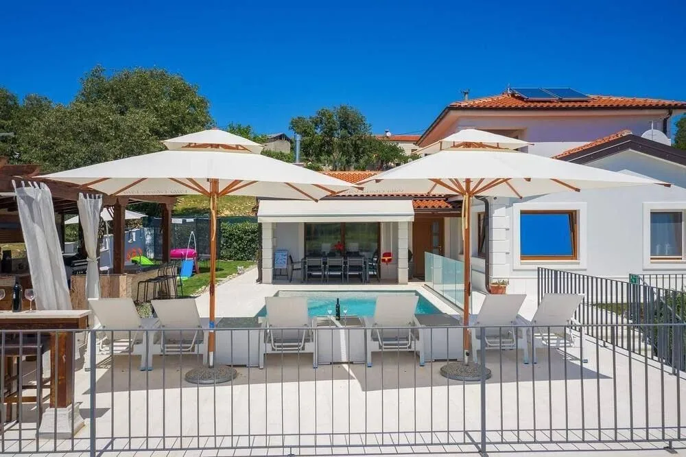 novigrad-nova vila sa bazenom na prodaji (prodaja) - slika 13