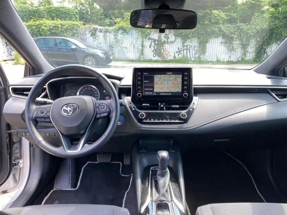 toyota corolla 1.8 hybrid automatik, navi, tempomat, 4x garancija!! - slika 19