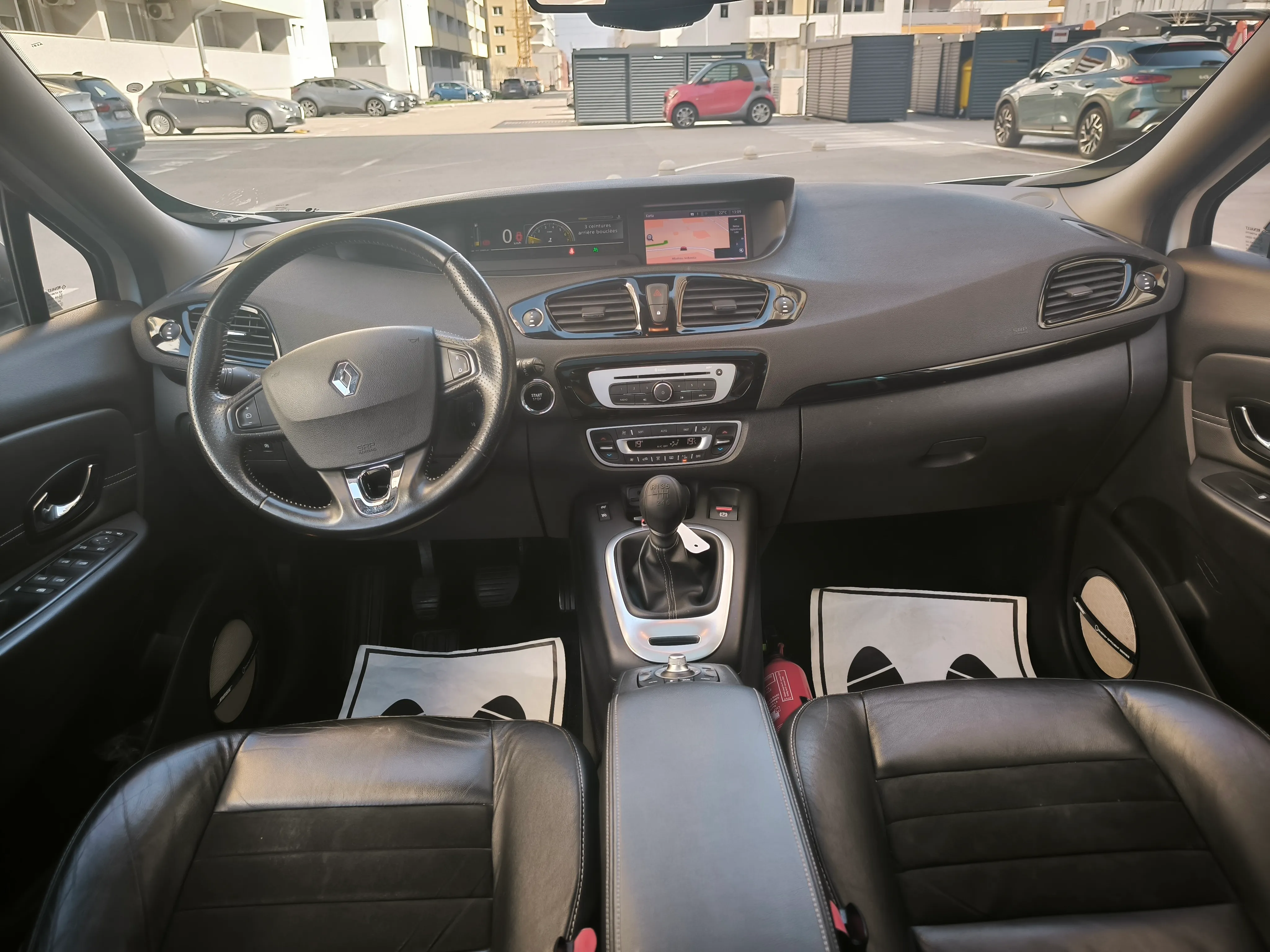 renault scenic tce 130, bose, panorama, kamera, top - slika 21