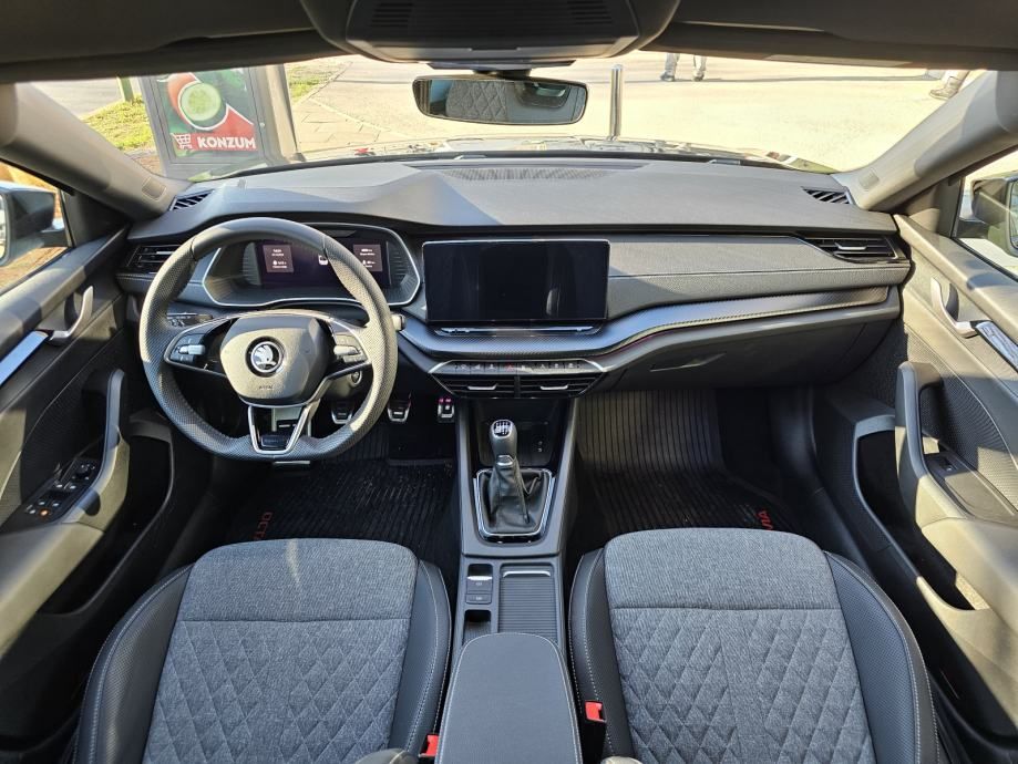 škoda octavia sportline 1,5 tsi - slika 15
