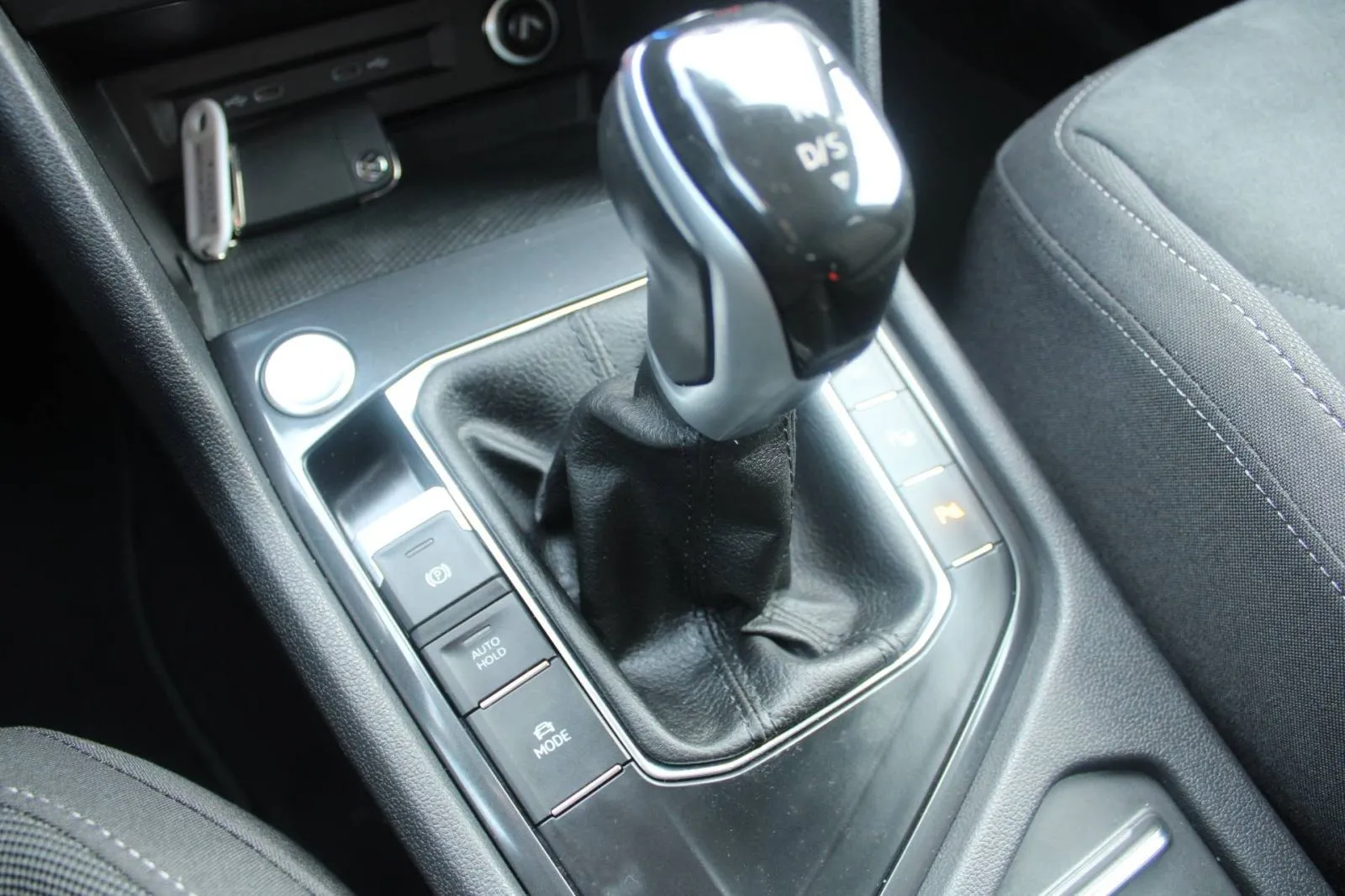vw tiguan allspace 2.0 tdi dsg 7 sjedala *led, navigacija, kamera* - slika 24