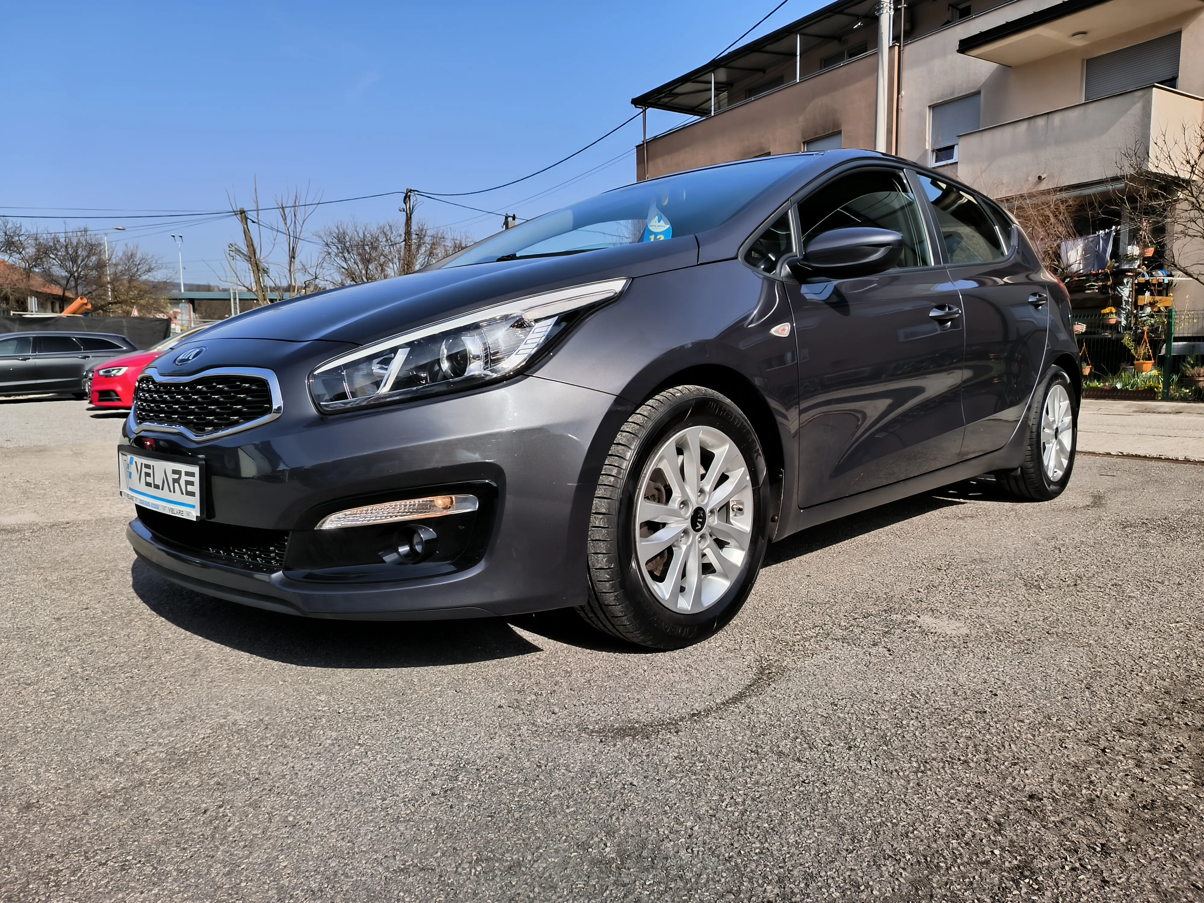 Kia Ceed 1,6 CRDi 136 ks, EDITION, SERVISNA, JAMSTVO, REG. 1 GODINU - Zagreb