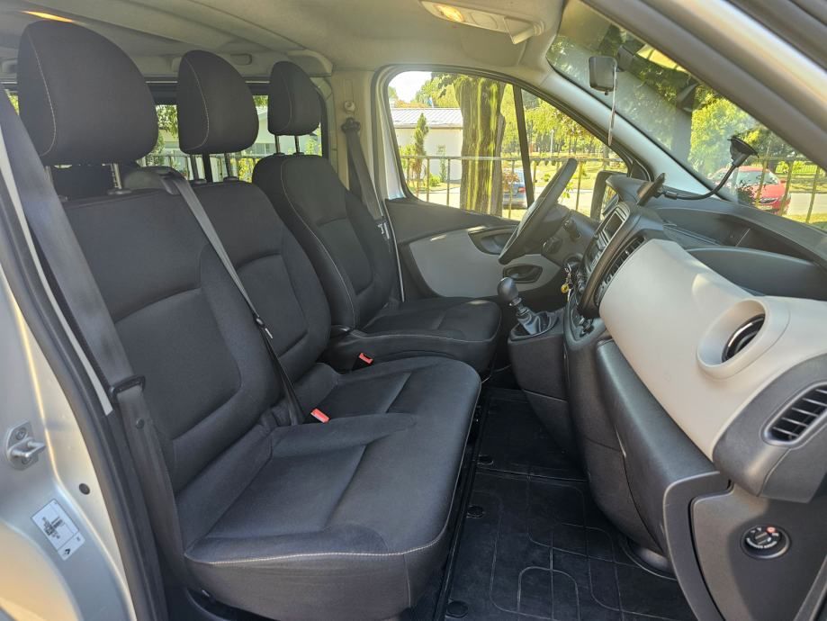 renault trafic 1.6 dci, putnički 8+1 sjedala - najam kombi vozila - slika 18