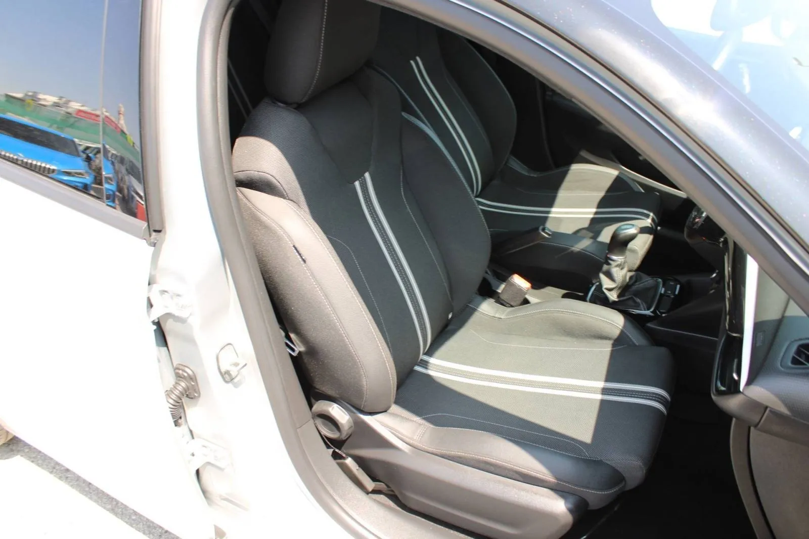 opel corsa 1.2 gs line *led, navigacija, kamera* - slika 20