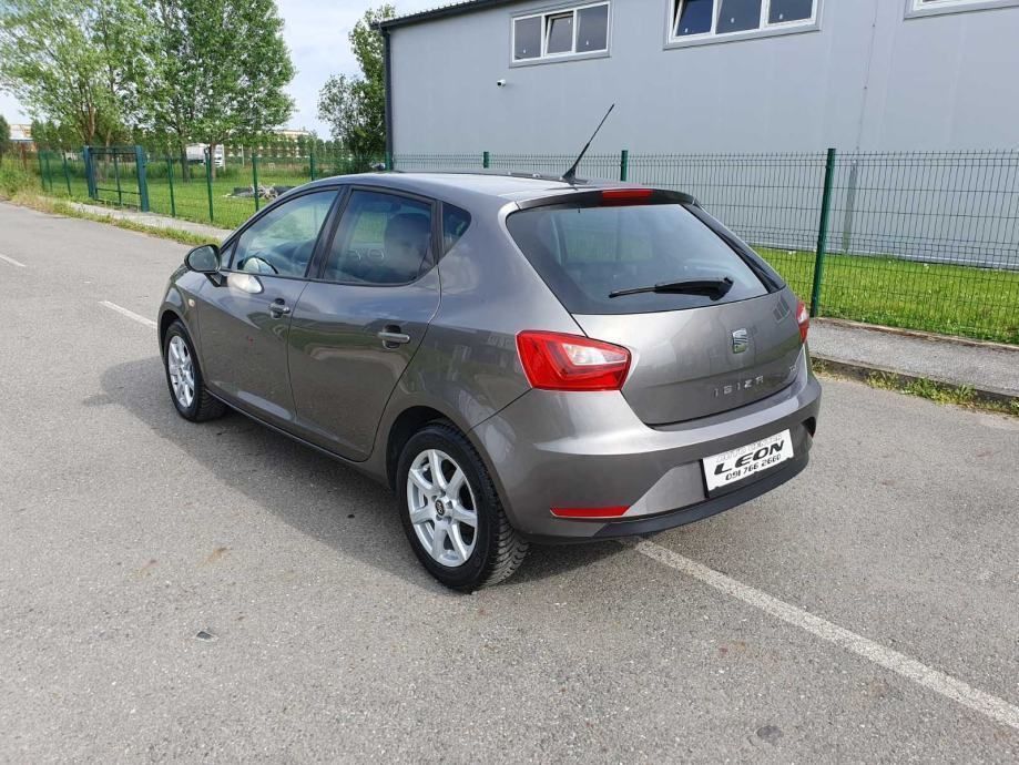 seat ibiza 1,4 tdi 143 000 kilometara 2017 god - slika 4