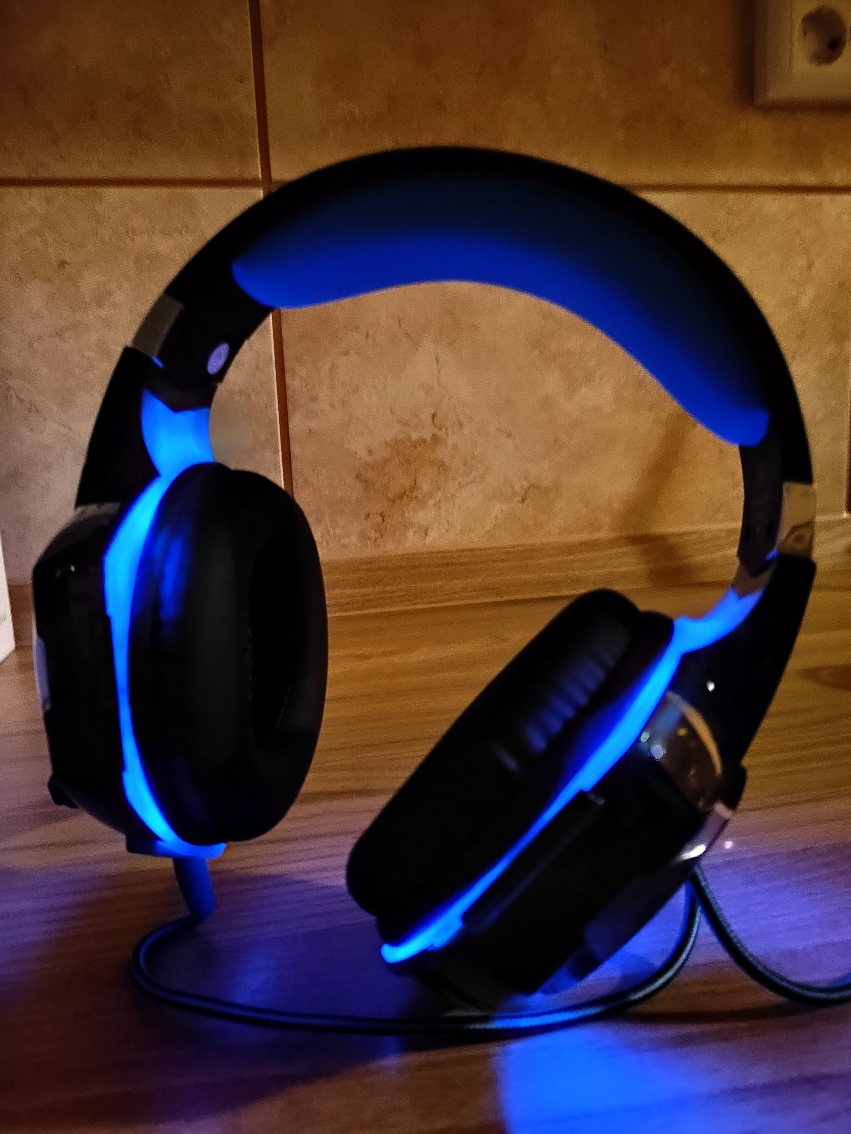slušalice sa mikrofonom led novo!!! - slika 10