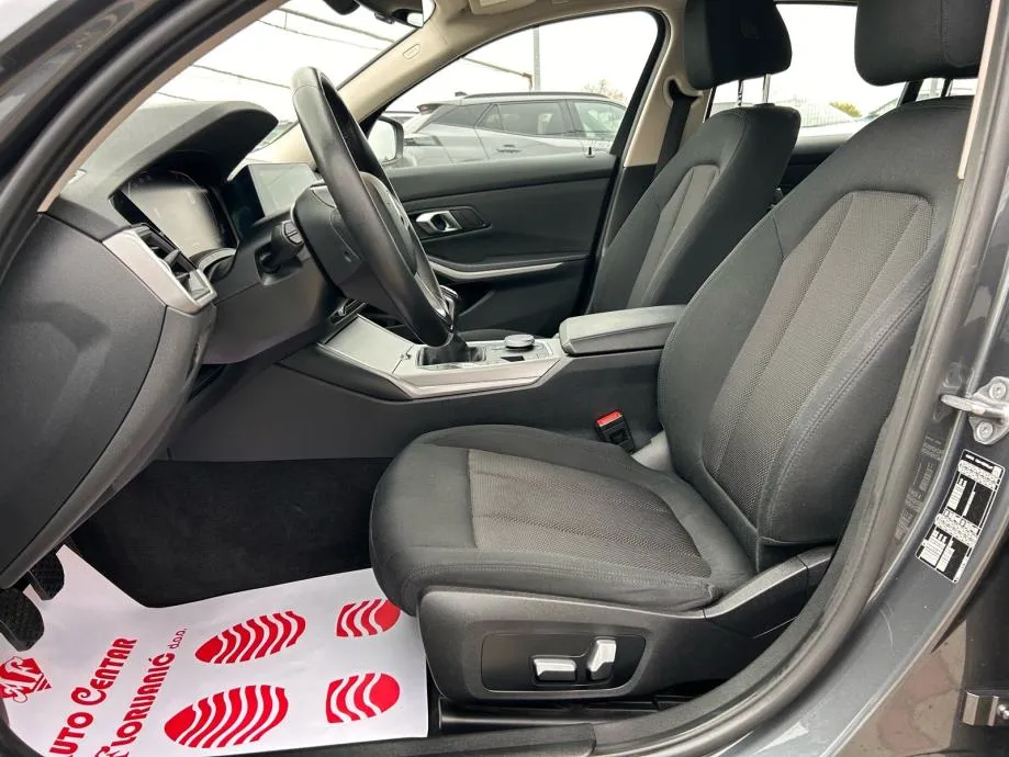 bmw 318i 2022.,servisna, park senz, virtual navi, led, front asist - slika 12