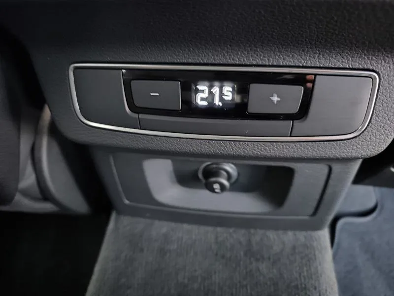 audi q5 2.0 tdi*quattro*automatik*navigacija* - slika 17