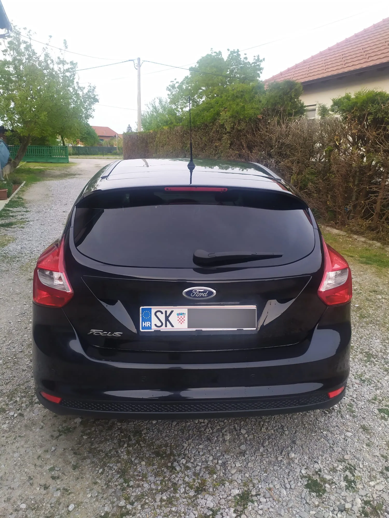 ford focus 1,6 tdci titanium 2011. godina, registriran do 02-2027 - slika 3