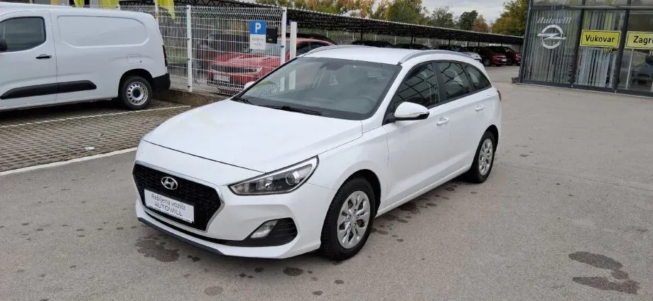 hyundai i30, 1.4 sw - slika 4