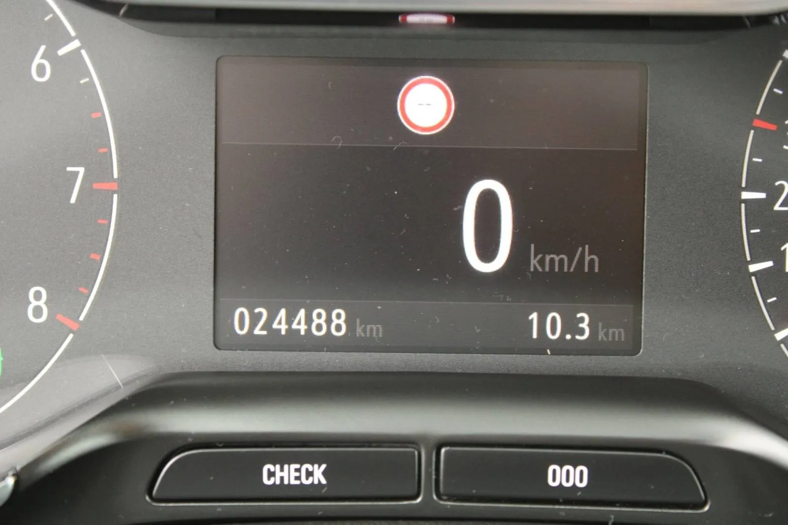 opel crossland 1.2 turbo ultimate *led, navigacija, kamera* - slika 24