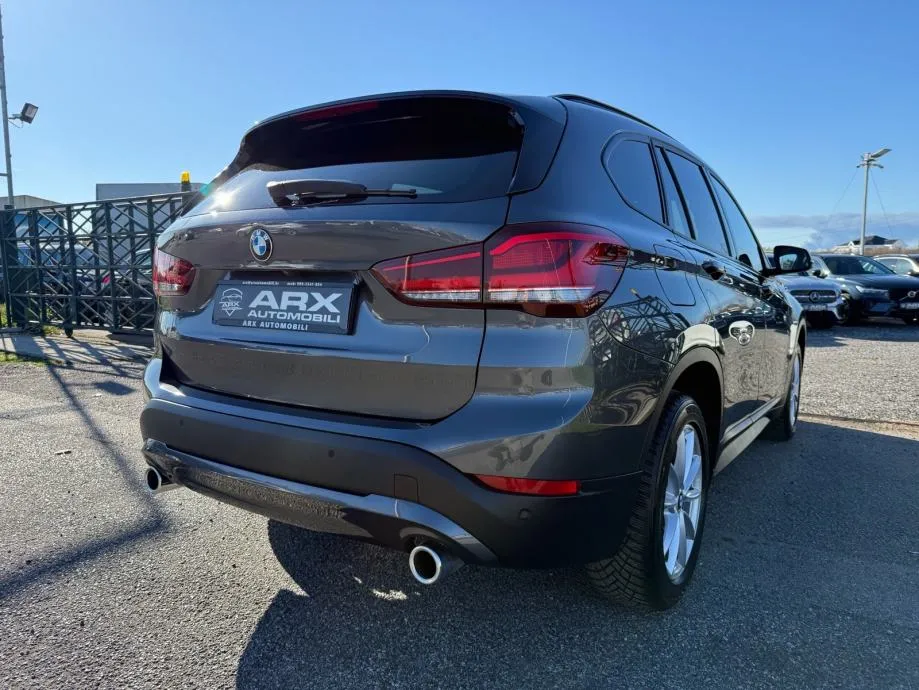 bmw x1 sdrive18d velika navigacija°kamera°led°koža°leasing bez učešća° - slika 4
