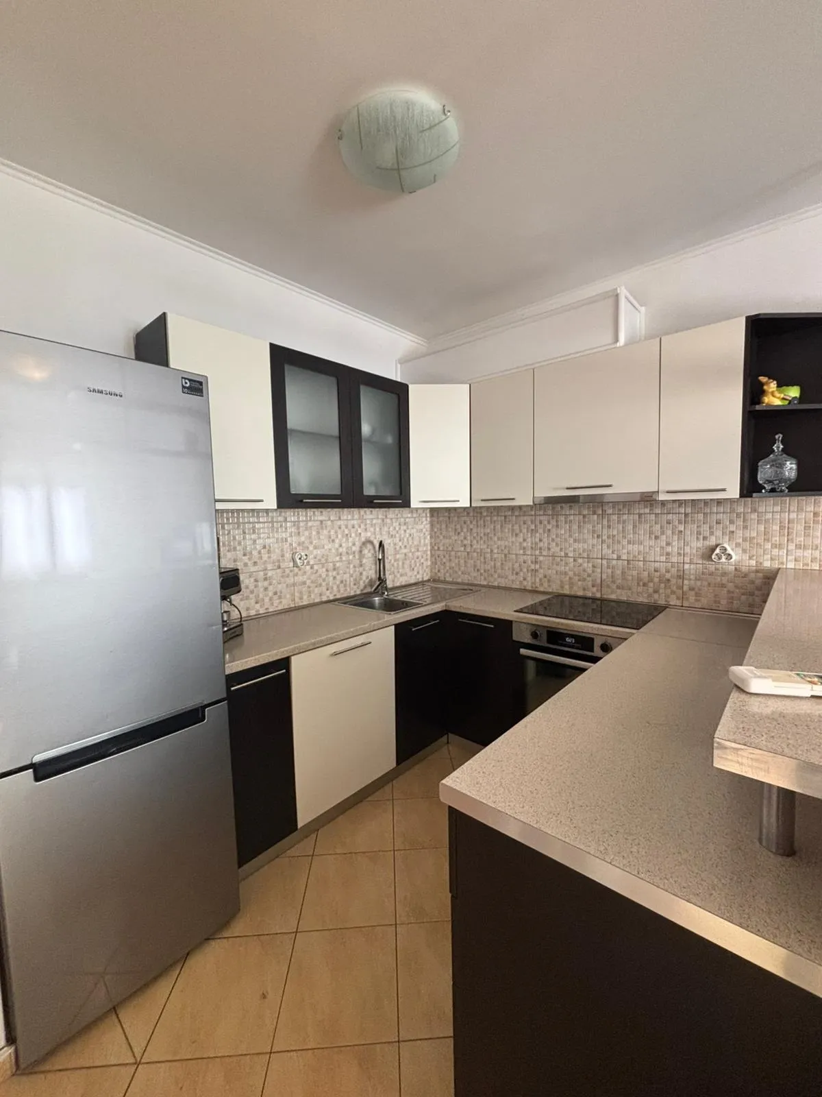 dugoročni najam! trosoban stan: kaštel lukšić, 83.00 m2 - slika 6