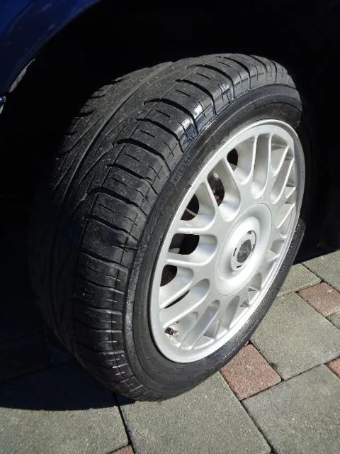 vw golf 3 cabrio 1,8 automatik pink floyd; klima; el. paket - slika 21