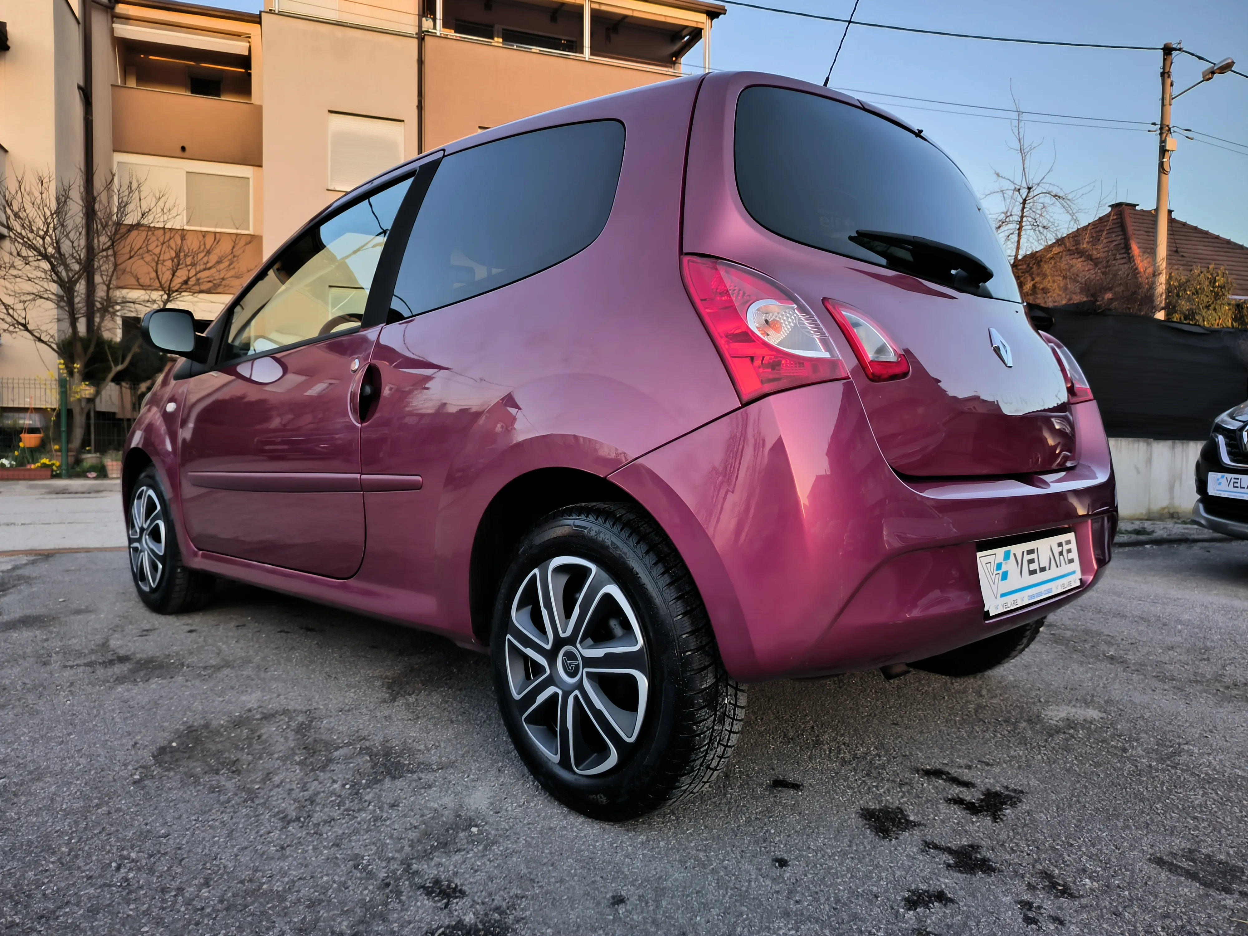 renault twingo 1,2 dynamique, v. servis, jamstvo, reg. 1 godinu - slika 6