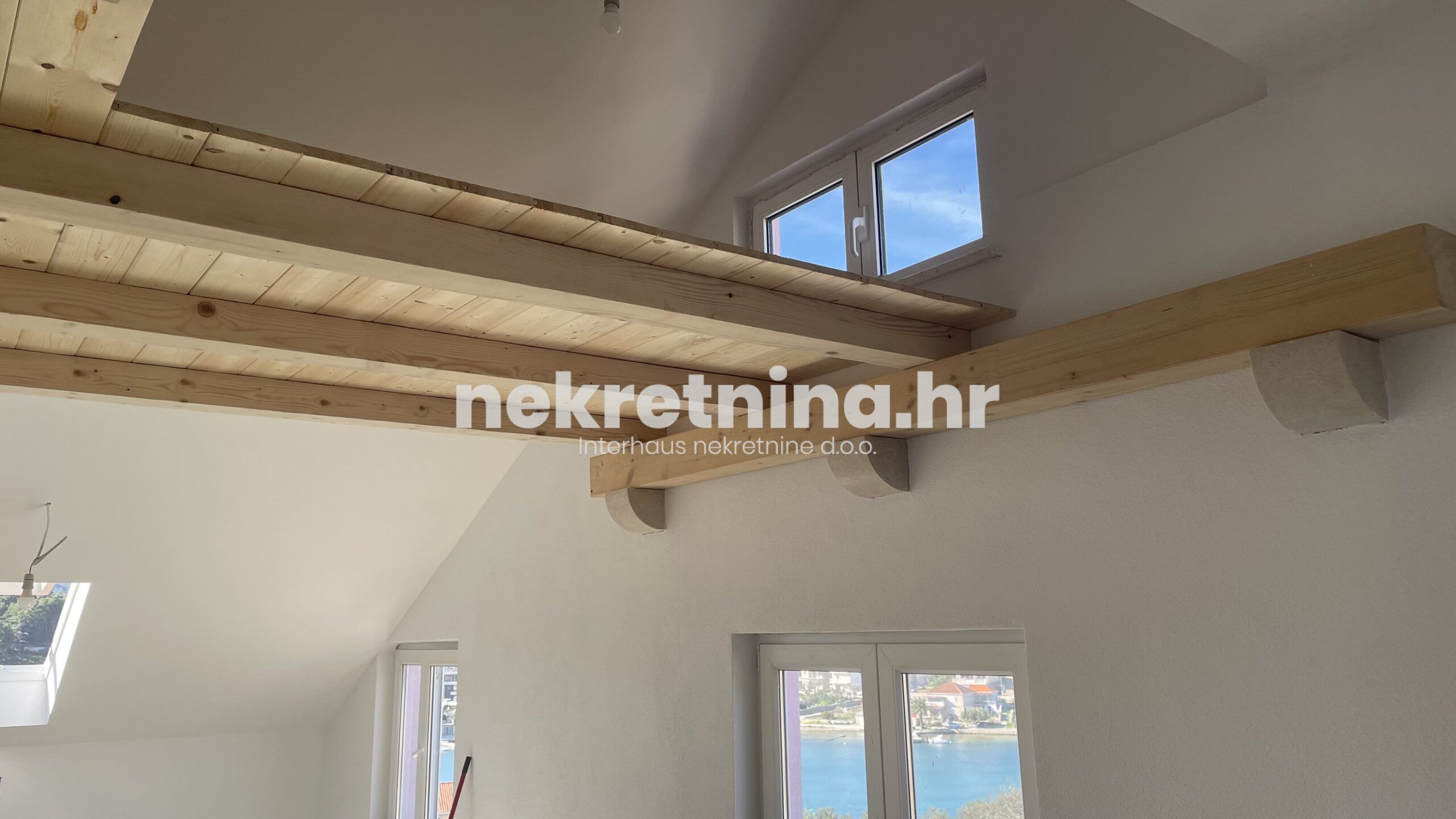 prodaja - dvoetažni stan - lumbarda - korčula - 127,90m2 - slika 12