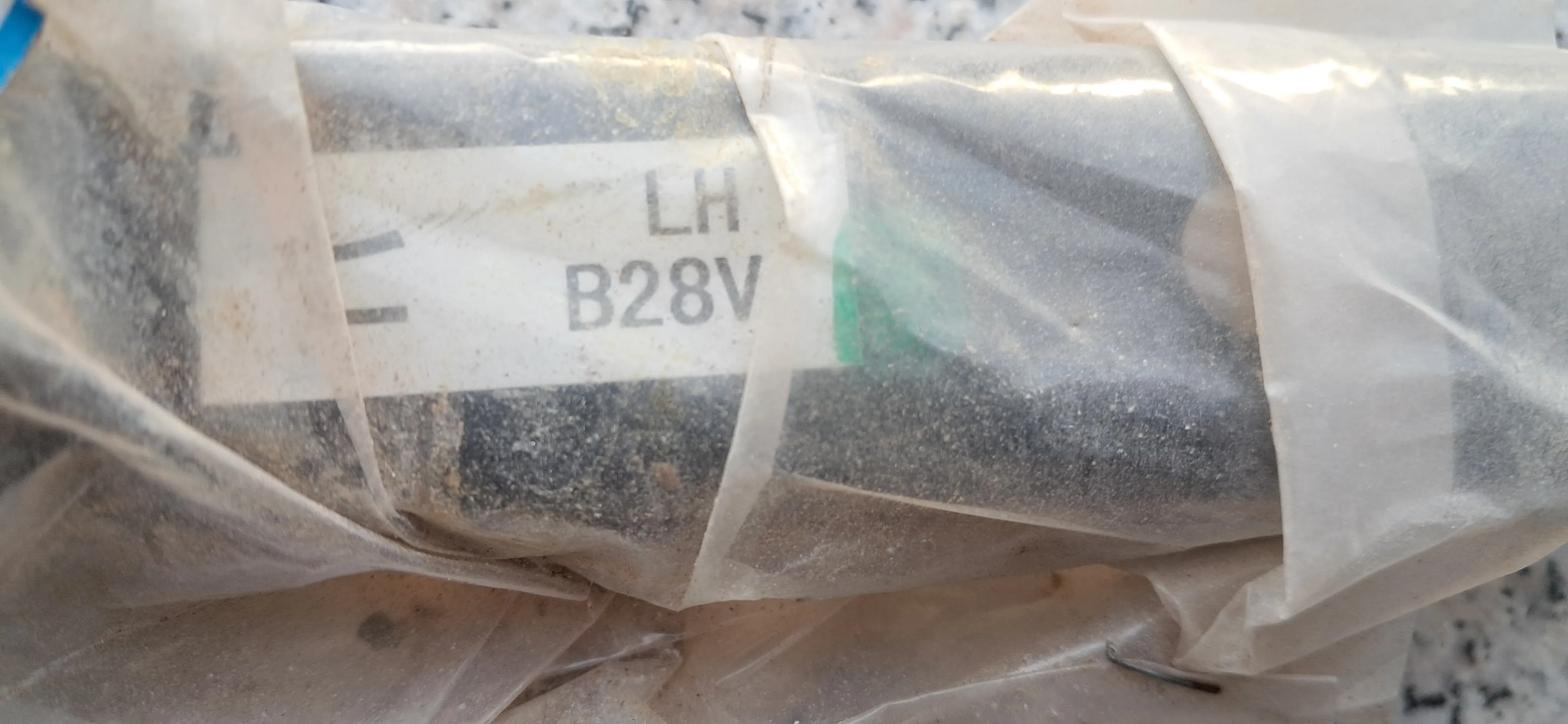 mazda 323 (bj) - zadnja vilica (lijeva) - slika 2