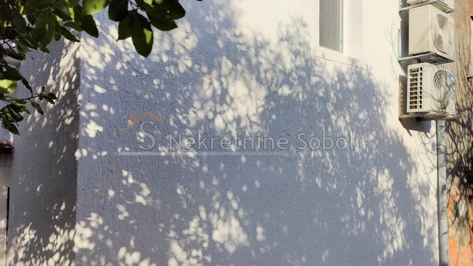 nerezine, otok lošinj - kuća, 80 m2 prodaja - slika 2