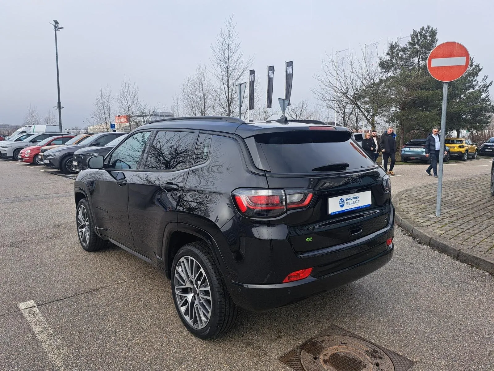 jeep compass 1.5 e-hybrid 130 dct fwd summit - slika 4