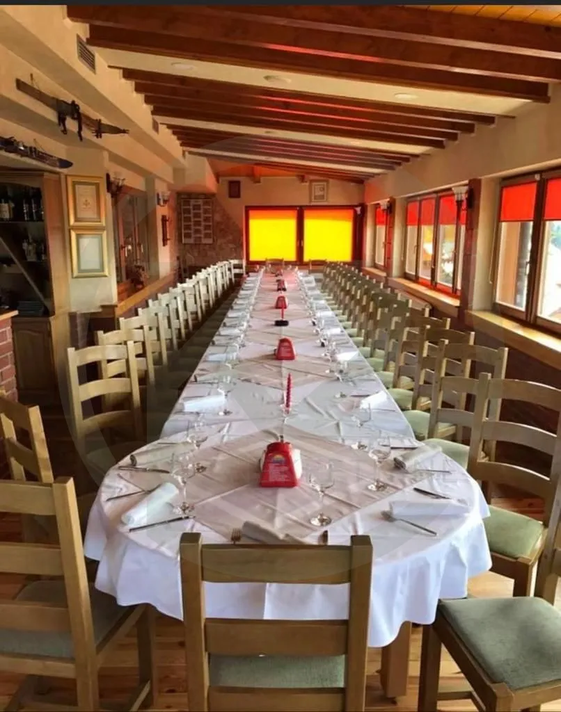 pansion na vlašiću, 10 soba + konoba 780 m2 - slika 12