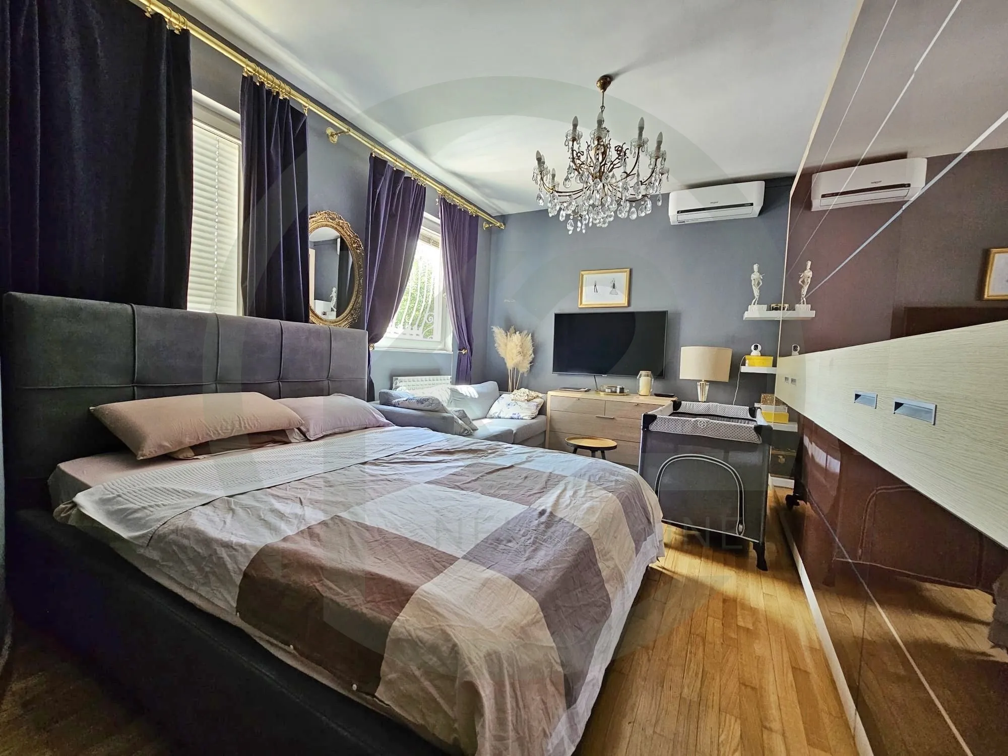 vrbik: kuća 300 m2 tri stana zamjena - slika 11