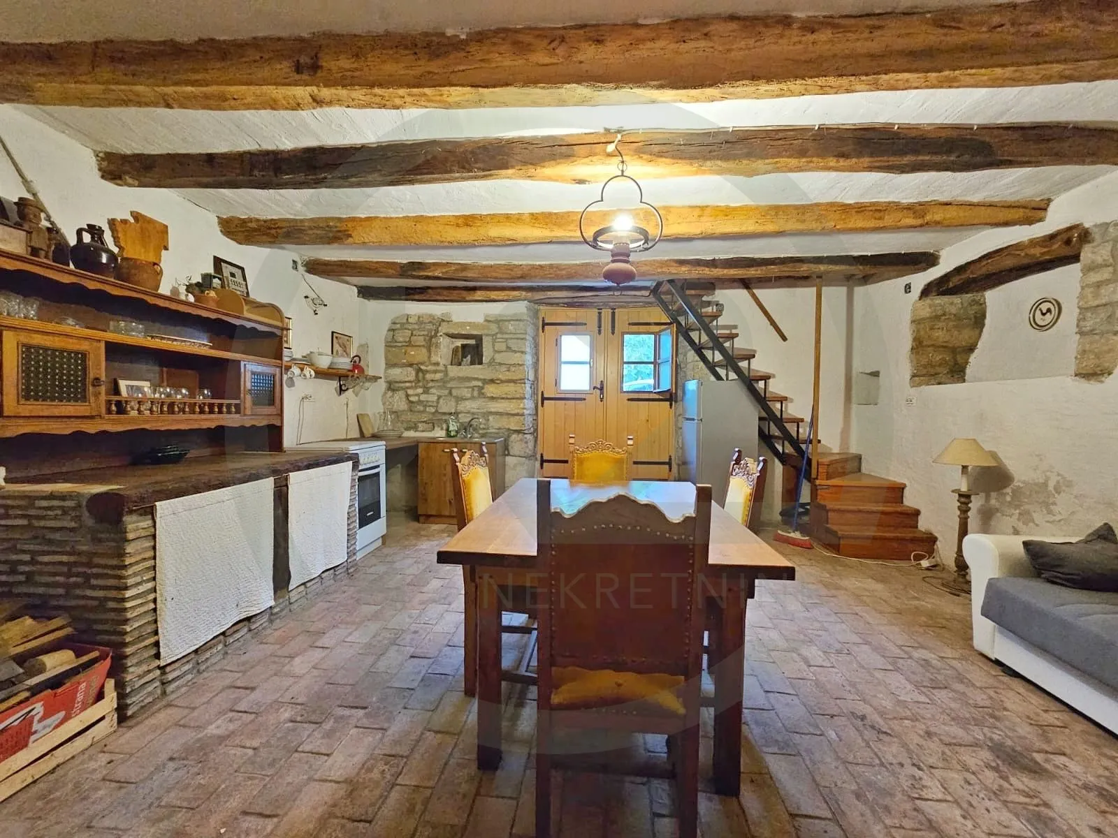 motovun - kuća sa konobom - slika 13