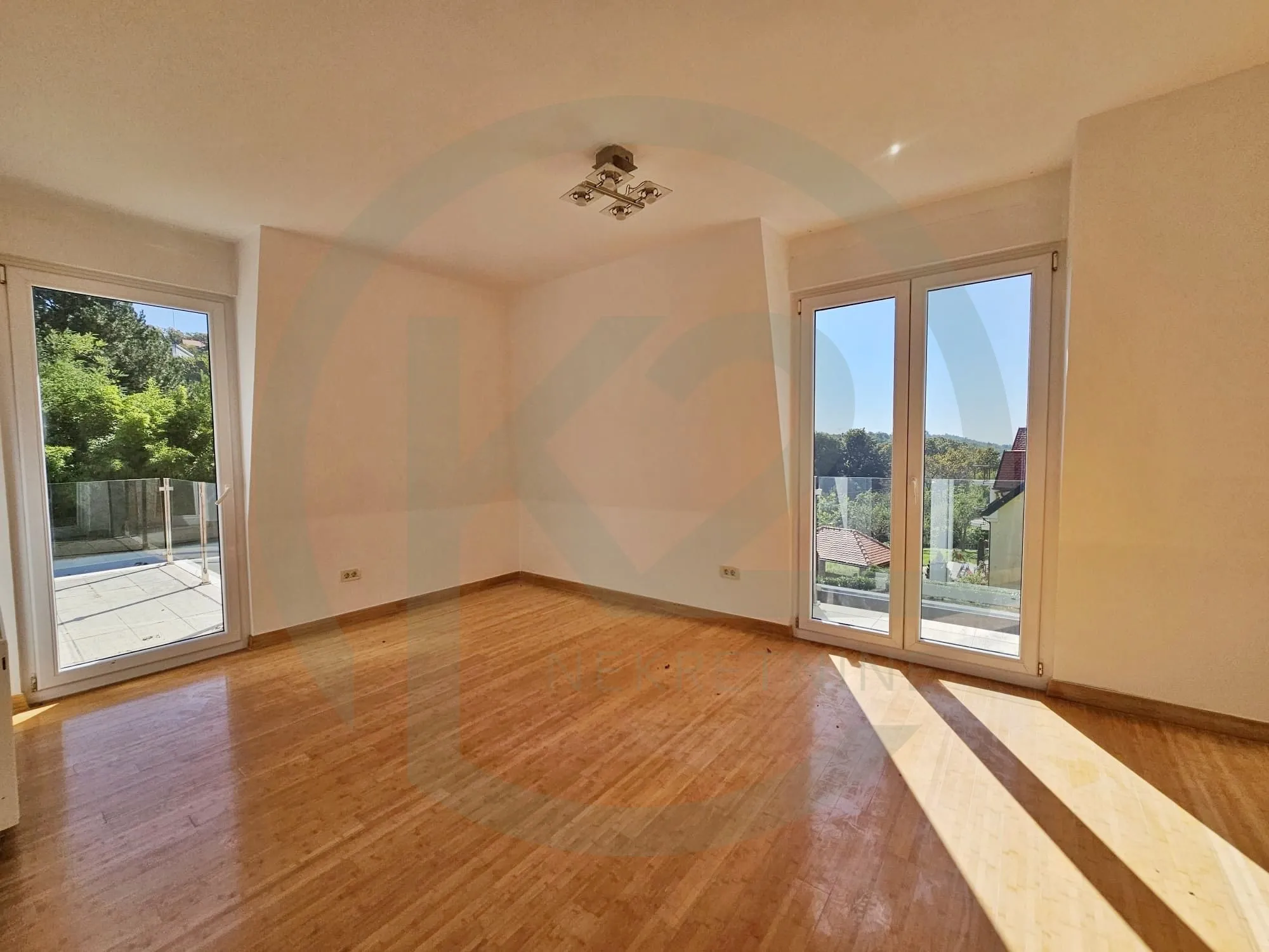 luksuzna kuća 400 m2 šestinski dol - slika 13