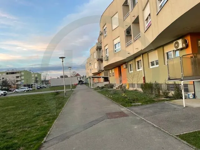 naselje iver, 4-sobni 93,17 m2 + gpm 13,75 m2, lift - slika 24