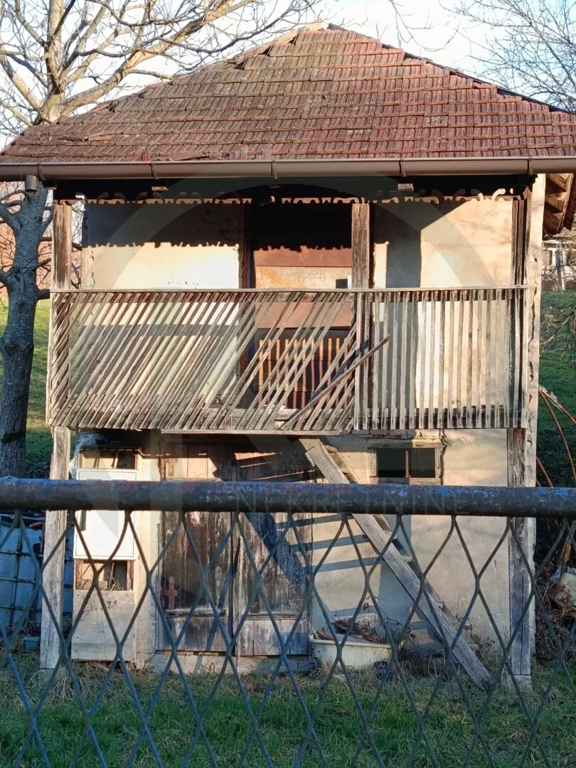 kuća: kloštar ivanić, zemljište 1.810 m2 - slika 7