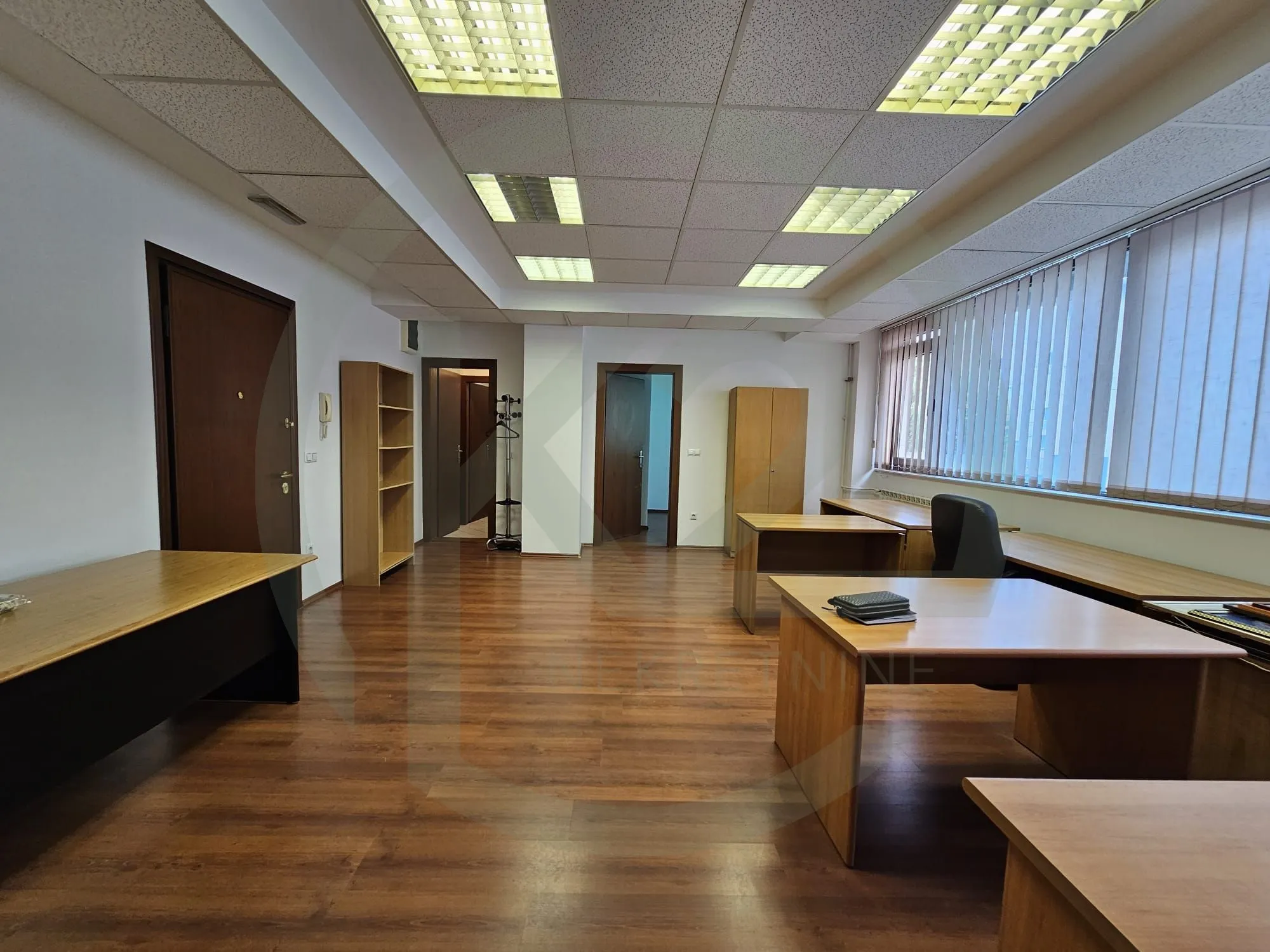 Vrbik: ured 76 m2 najam! - Zagreb