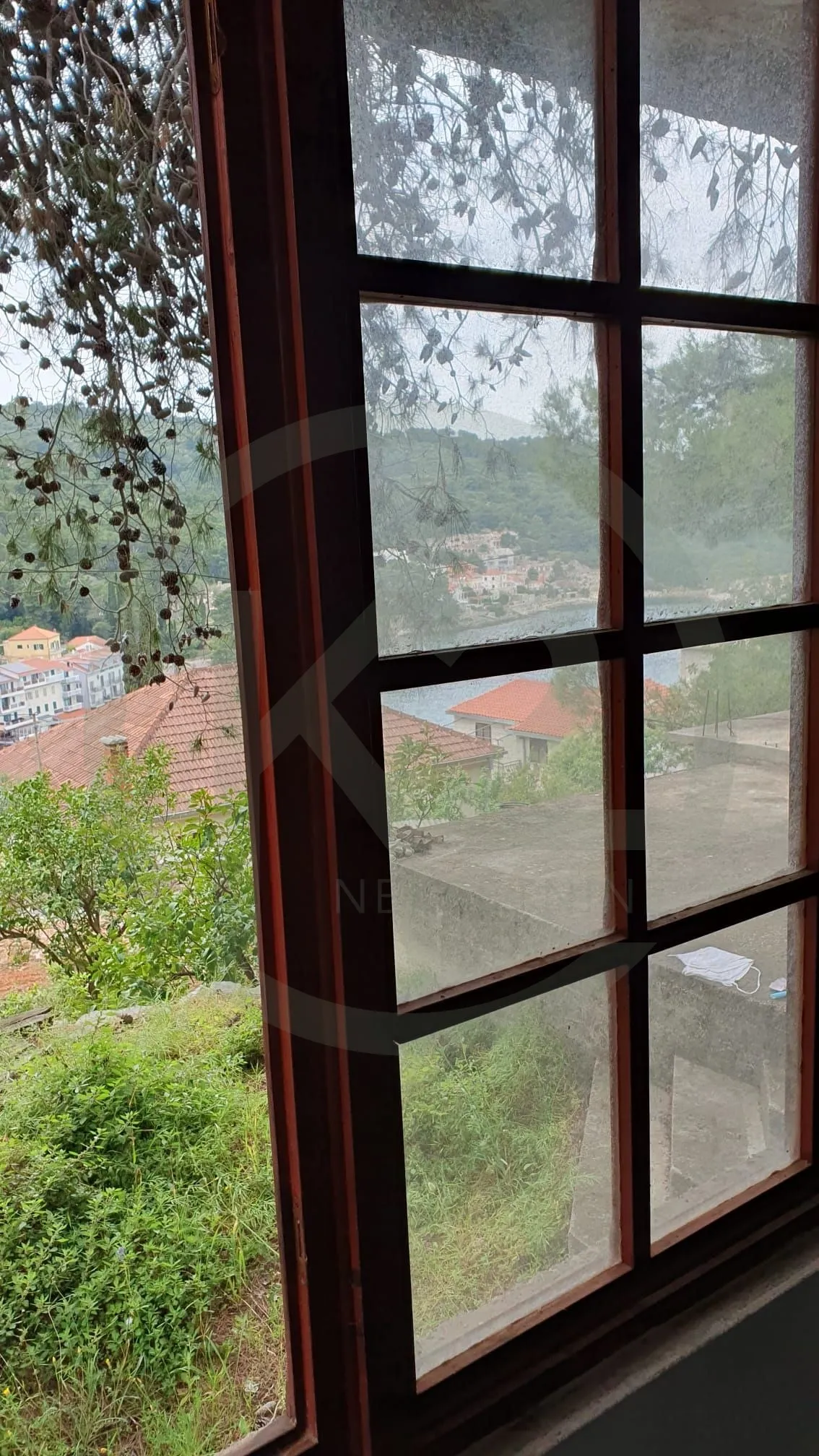 šolta, stomorska apartman u kući 60 m2 +240 m2 roh bau prodaja ili zamjena - slika 3