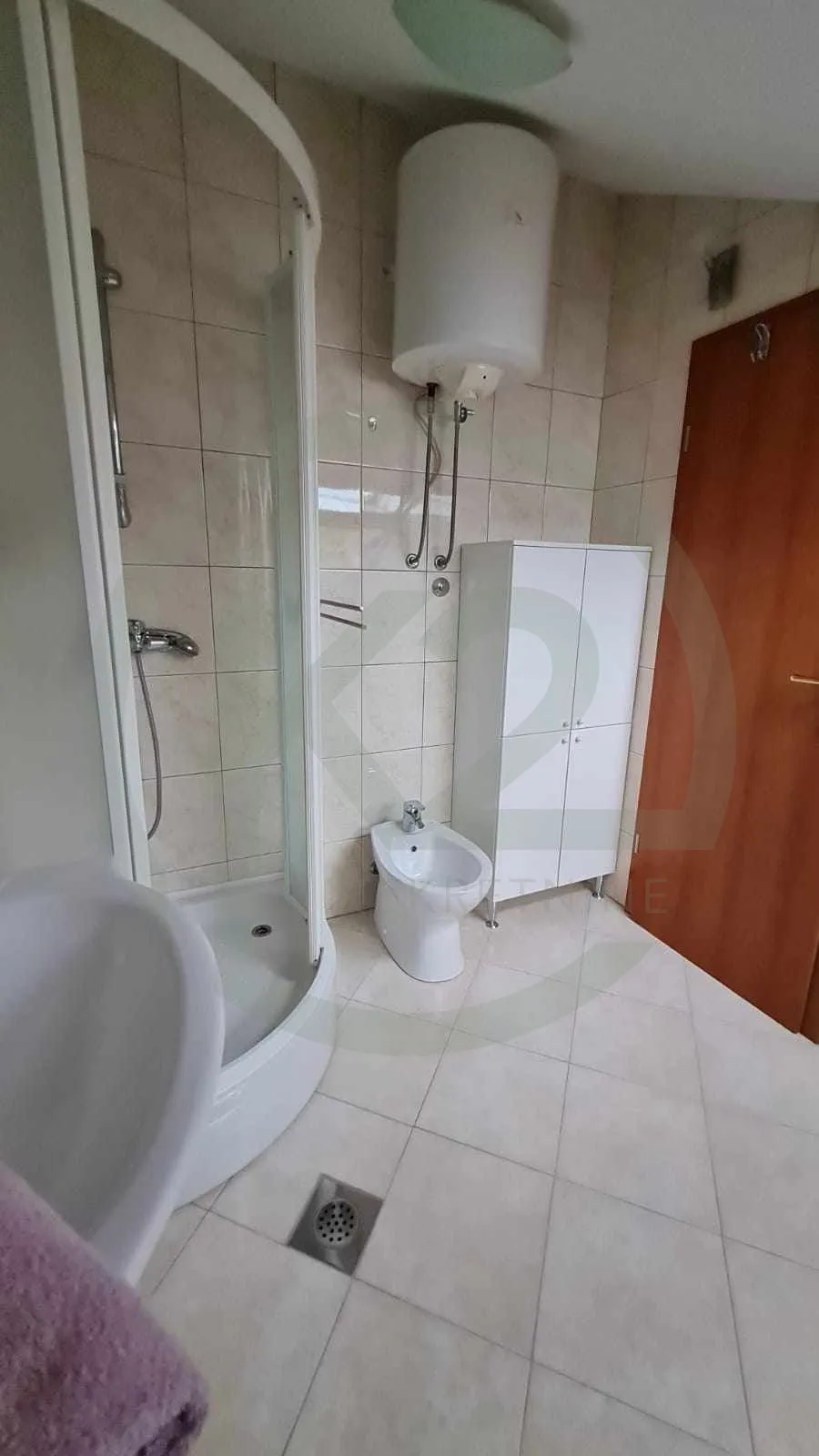 supetar / brač odličan stan 3s + db + parking! pogled na more - slika 5