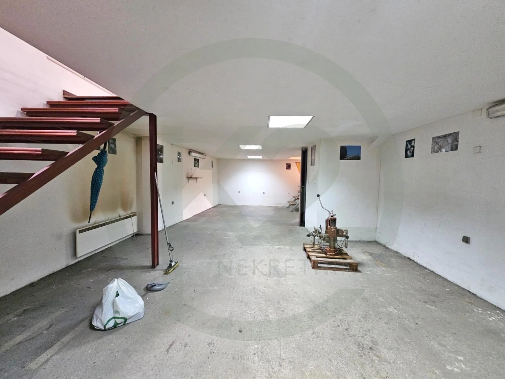 poslovni prostor: vrbik 88 m2 dvoetažni (176m2) - slika 8