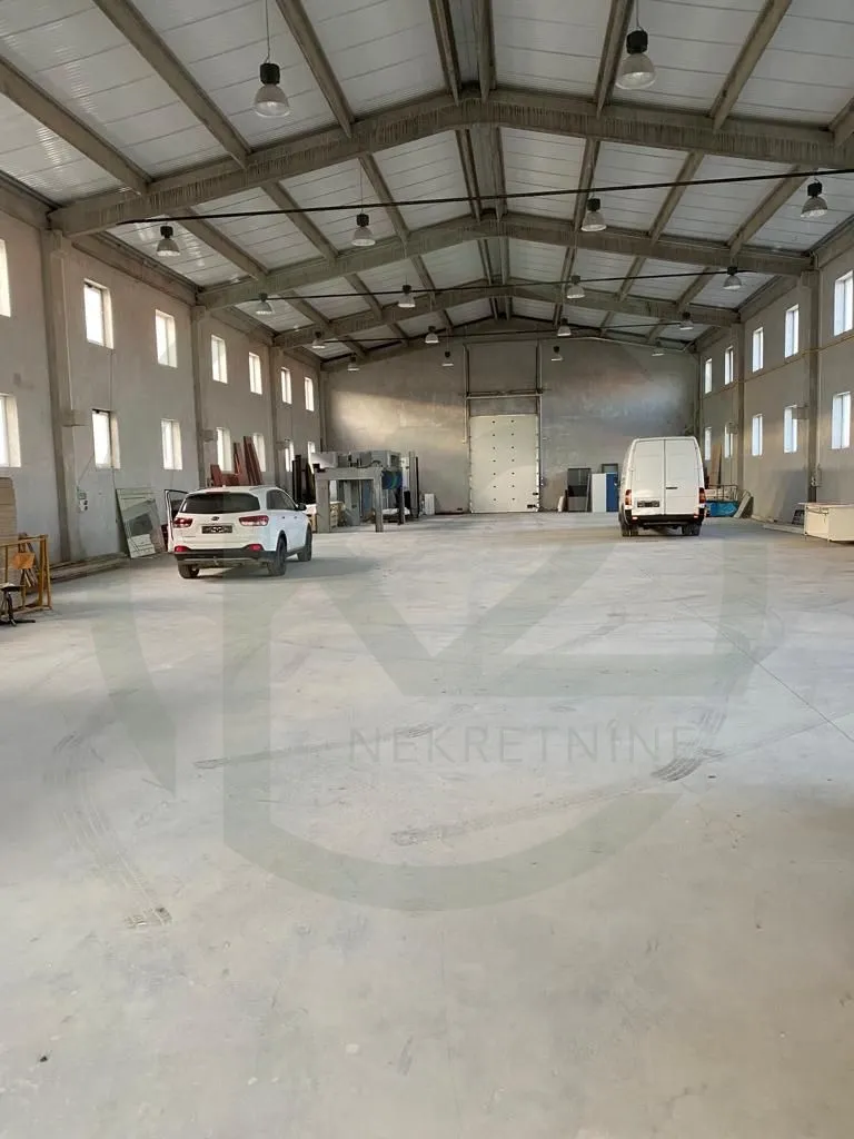 poslovna zona slavonski brod, hala 1.350 m2, pristup sa auto-ceste - slika 1