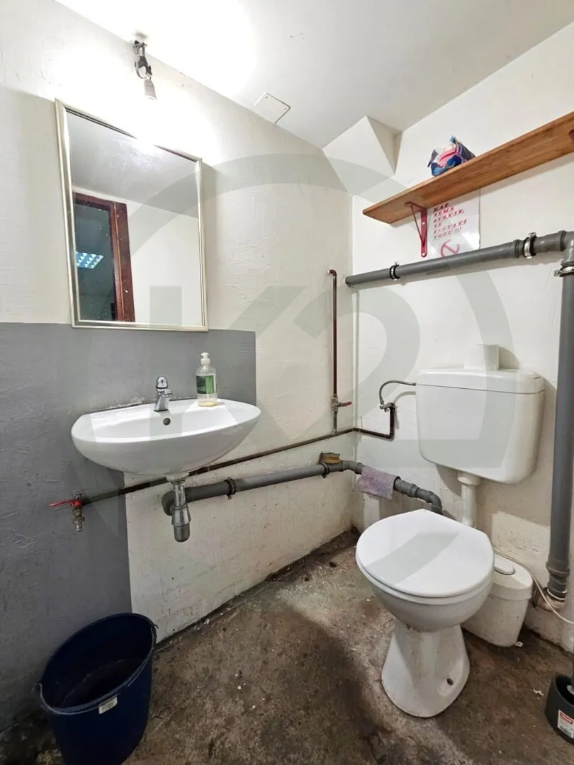poslovni prostor: vrbik 88 m2 dvoetažni (176m2) - slika 11