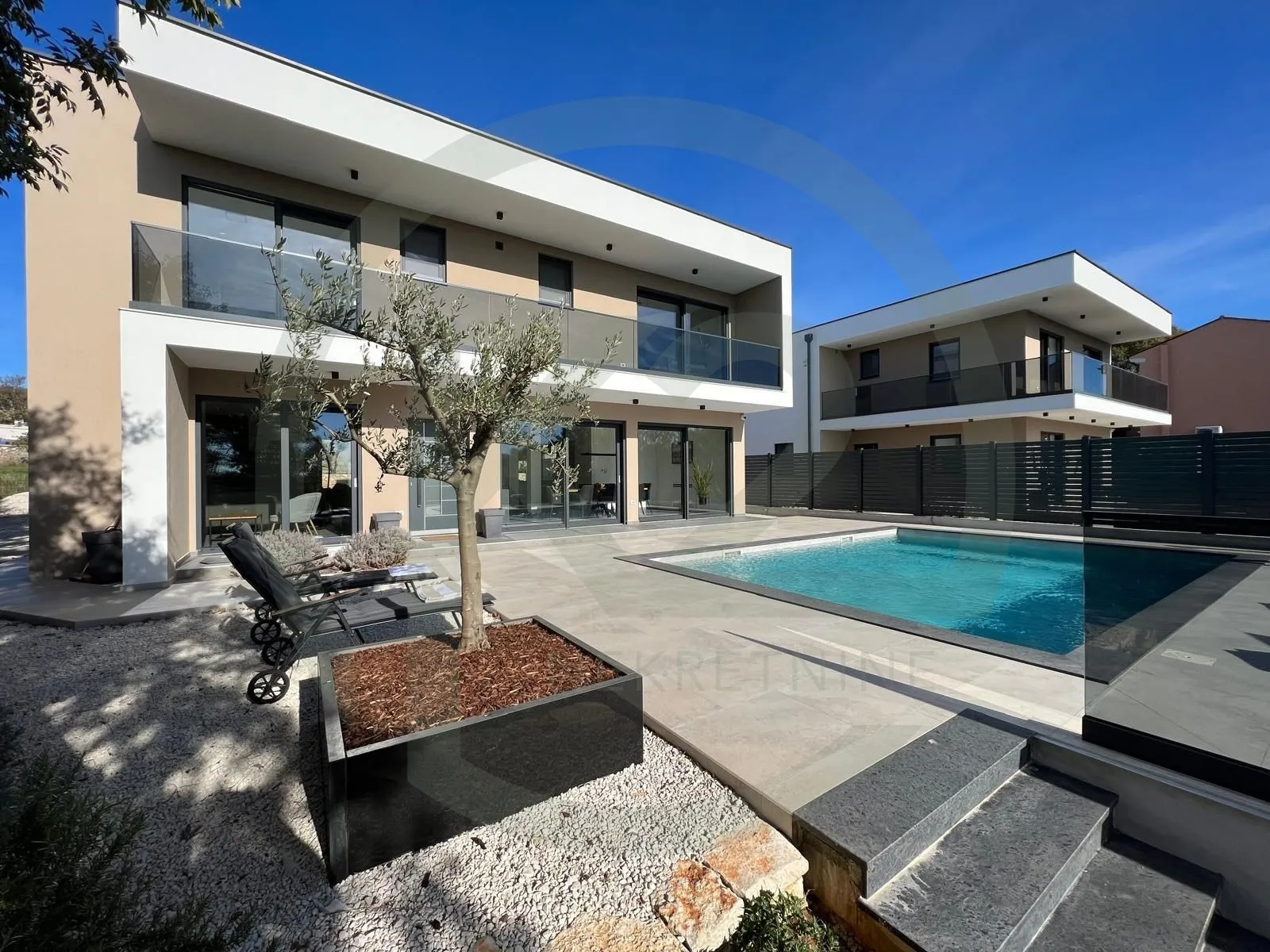 Moderna vila 200 m2 u srcu Istre, Svetvinčenat - Svetvinčenat, Svetvinčenat