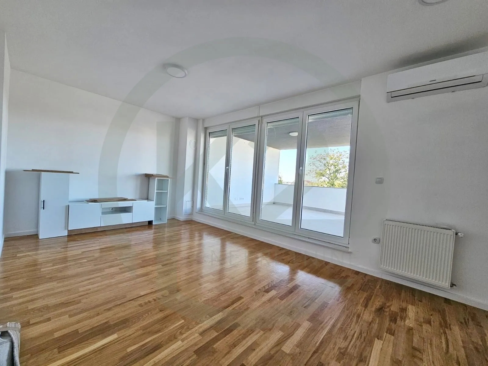 penthouse okolica v.gorice 102m2 db + 3ss - slika 1