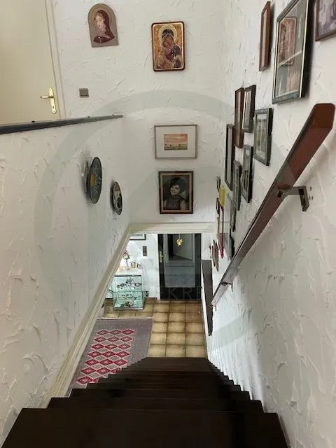 slav. brod, kuća za uživanje 232m2, 4 sobe, unut. bazen+sauna!! - slika 32