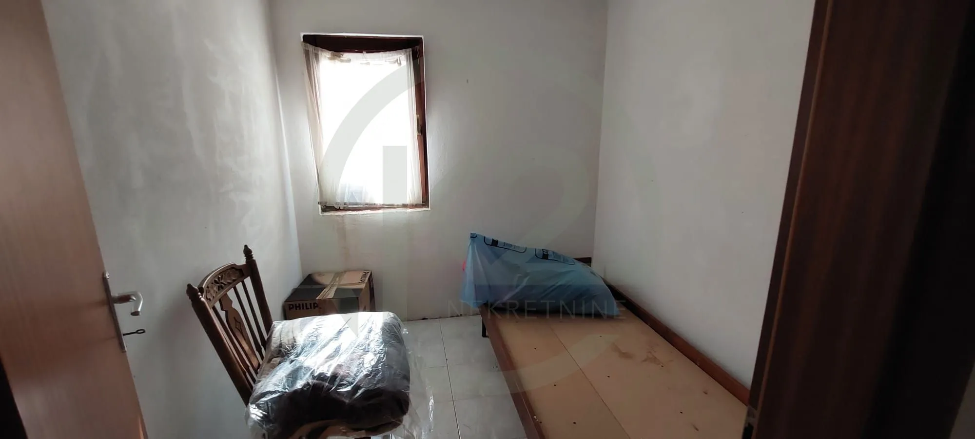 šolta, stomorska apartman u kući 60 m2 +240 m2 roh bau prodaja ili zamjena - slika 11