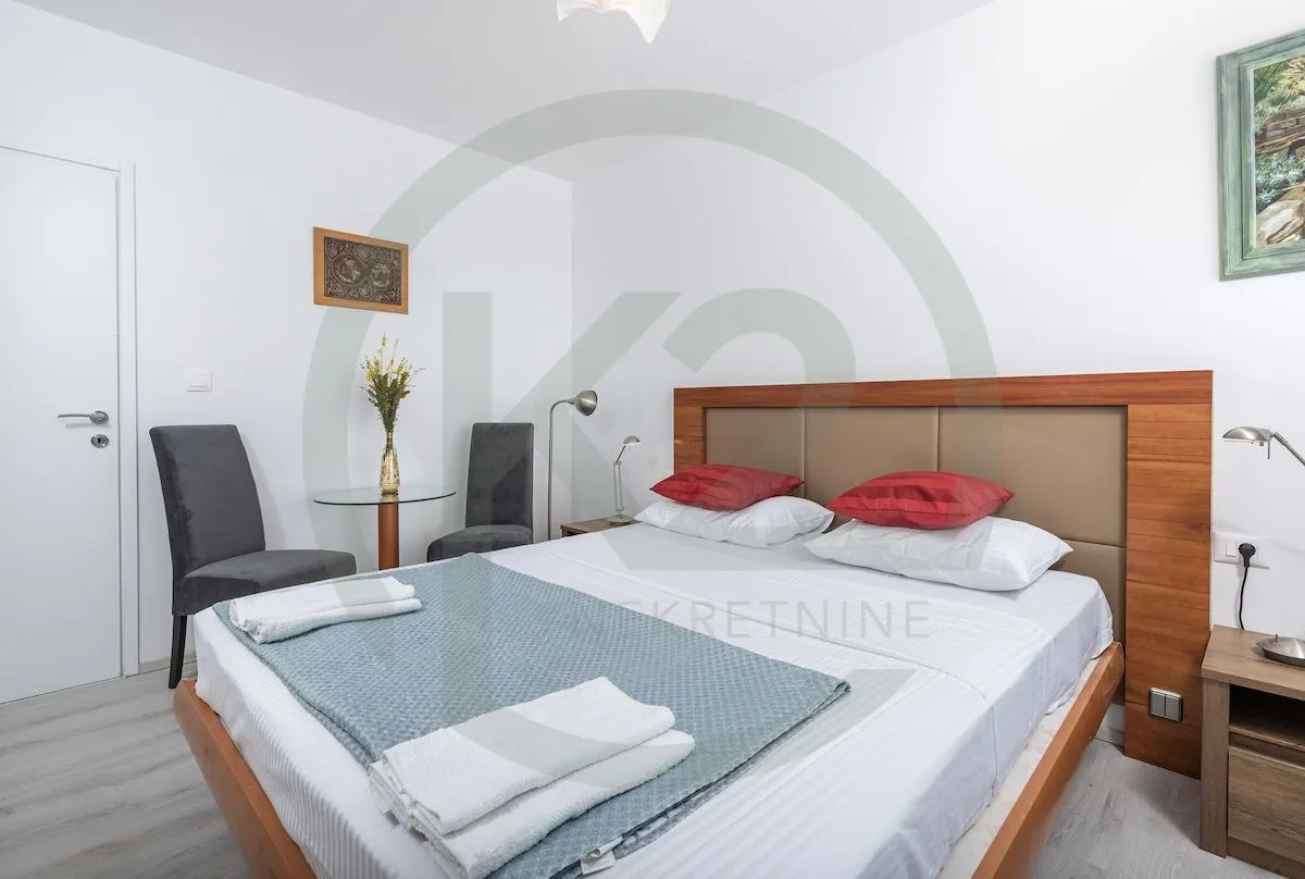 moderna vila sa bazenom, marčana 200 m2! - slika 3