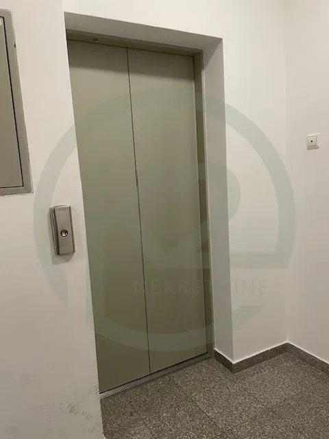 naselje iver, 4-sobni 93,17 m2 + gpm 13,75 m2, lift - slika 22