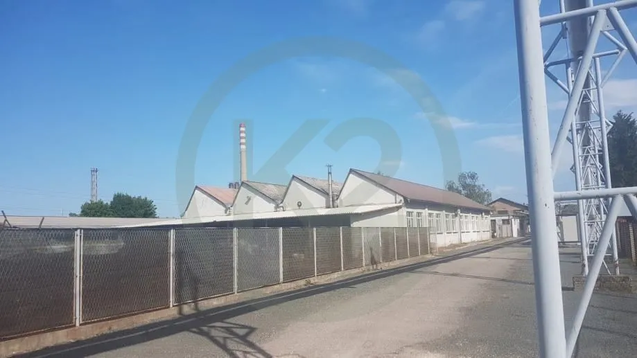 posl. zgrada 802 m2, sisak + zemljište 2.900 m2 - slika 2